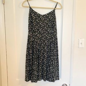 Old navy swing cami dress with white flowers